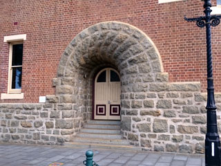 Old Court House Arch